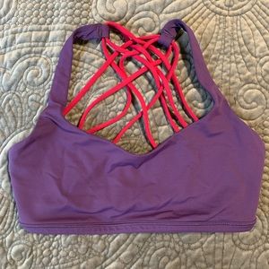 Lululemon sports bra!